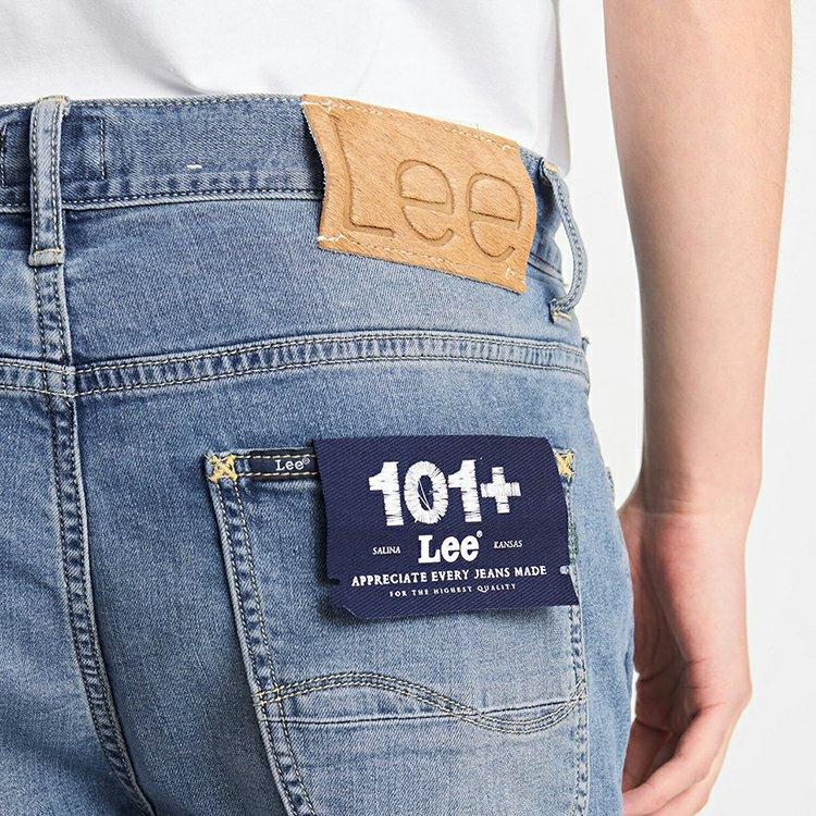 Lee Jeans Men's Medium Light Blue Moderate Tapered Pants LMB241705P6600FA02889