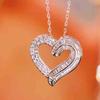 Exquisite Hollowed Out Heart-shaped Pendant Necklace, Elegant and Romantic Eye-catching Jewelry, Birthday and Valentine's Day Gifts
