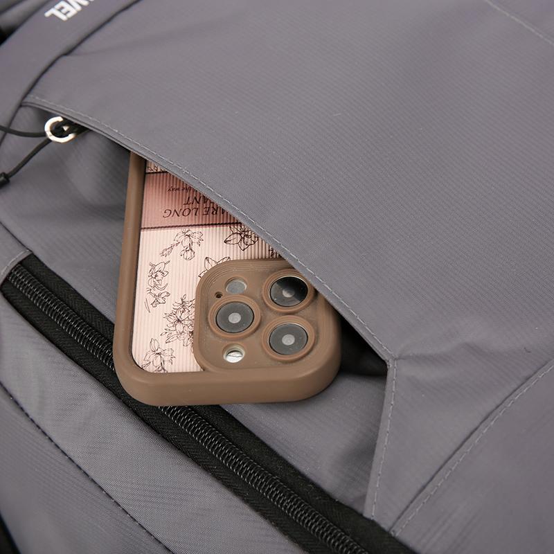 Large capacity backpack men travel backpack working luggage bag leisure outdoor mountaineering bag ridge protection design