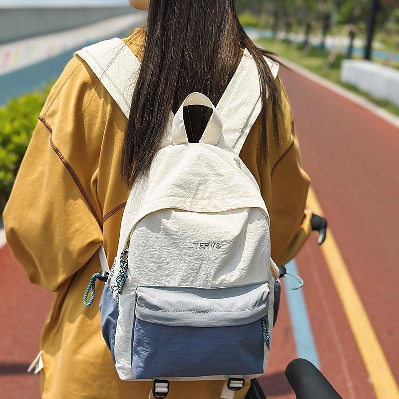 Outdoor Lightweight Travel Backpack Student Schoolbag Women's Large Capacity College Style Backpack