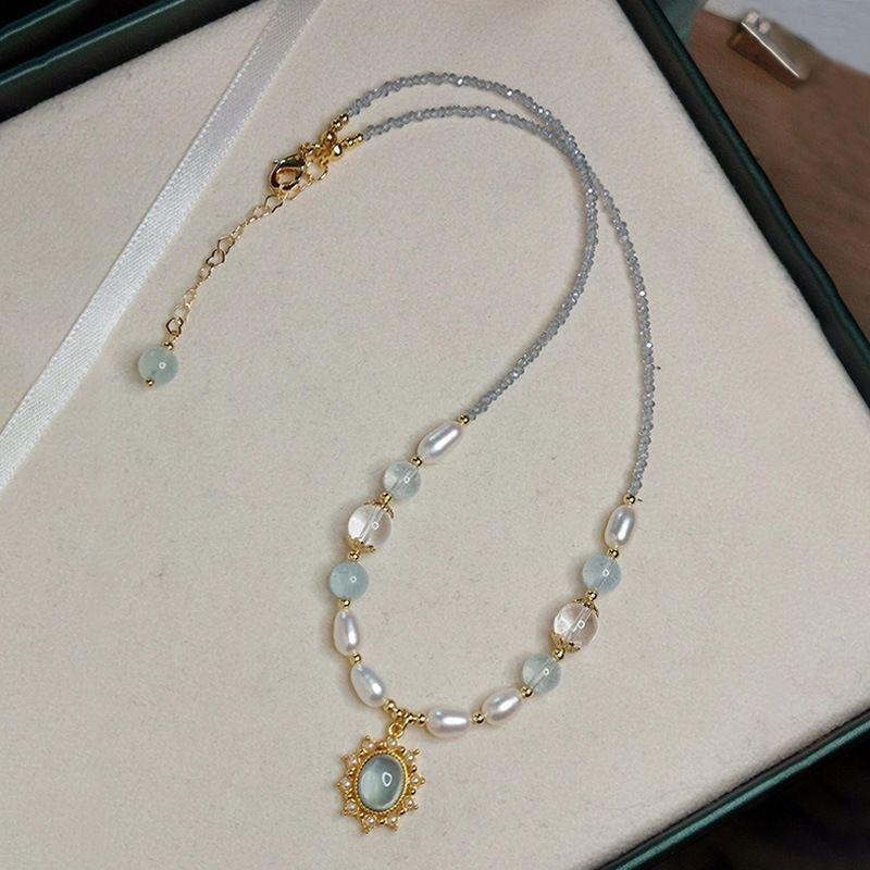 Female Retro Style Summer Versatile Collarbone Necklace