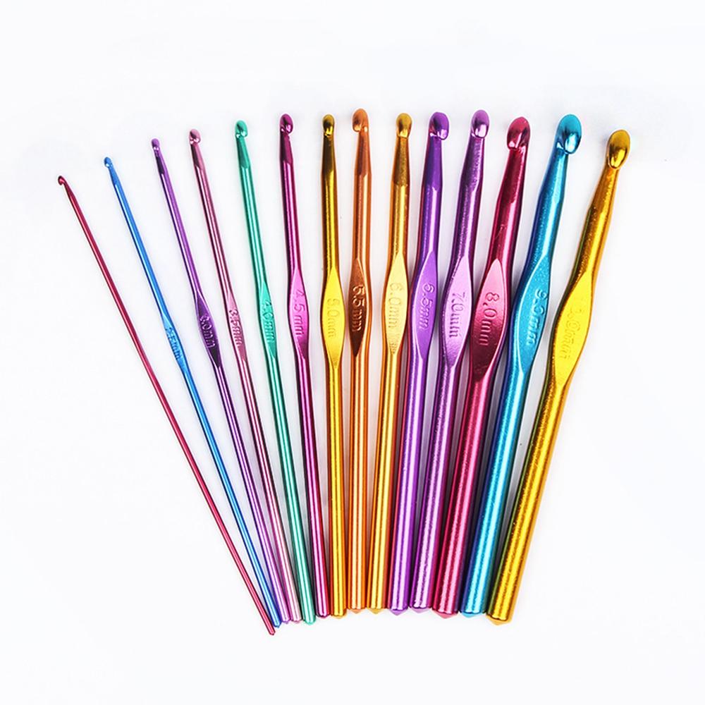 With Ergonomic Grips Yarn Craft Crochet Hook Set Sewing Needles Weave Accessaries Knitting Needles