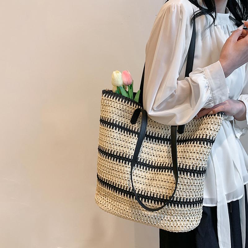 Designer Striped Straw Shoulder Bag Female Fashion Large Capacity Shopping Women's Handbags Summer Leisure Beach Tote Bag