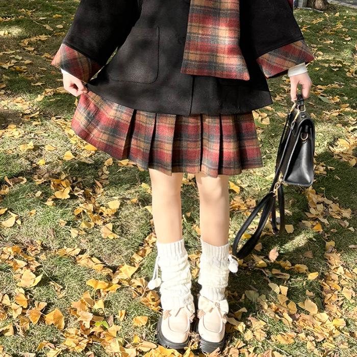 

Petite Women s College Style Wool Coat & Plaid Skirt Set for Autumn/Winter S