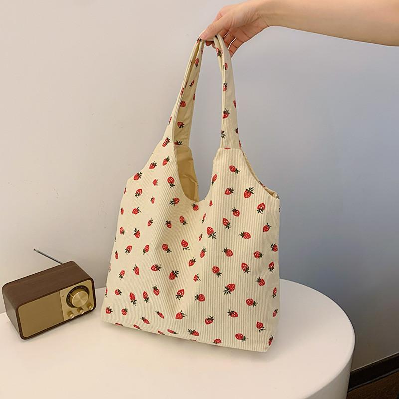 Trendy 2024 Canvas Strawberry Tote Bag Fashionable Soft Shoulder Bag For Women