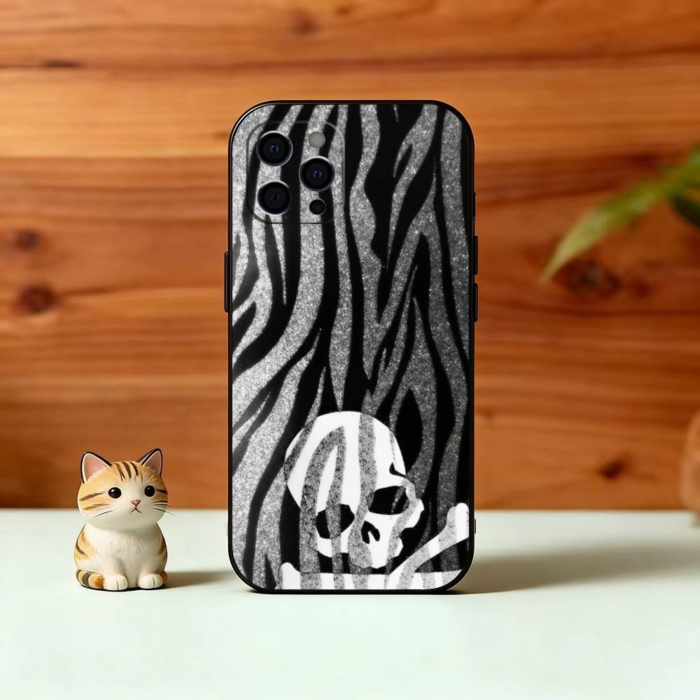 p-Zebra Print Phone Case For iPhone 17,16,15,14,13,12,11 Plus,Pro Max,XS,Soft Silicone Black Cover