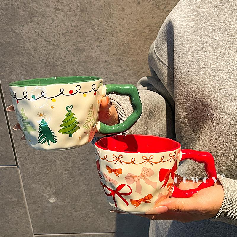 New Christmas ceramic mug Large capacity cute ceramic water cup High value coffee cup Office milk cup