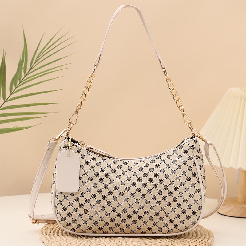 High-End Trendy Crescent Shoulder Bag - Women's Versatile Summer 2026 Style
