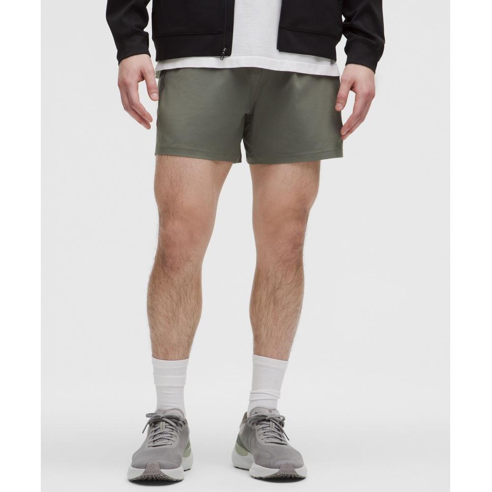

Lululemon Pace Breaker Linerless Short 5 Серый Шалфей XXL/5