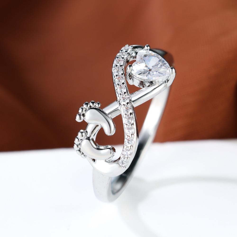 Exquisite White Zircon Heart Shaped Footprint Cross Ring Women's Promise Ring Personalized Party Jewelry Gift