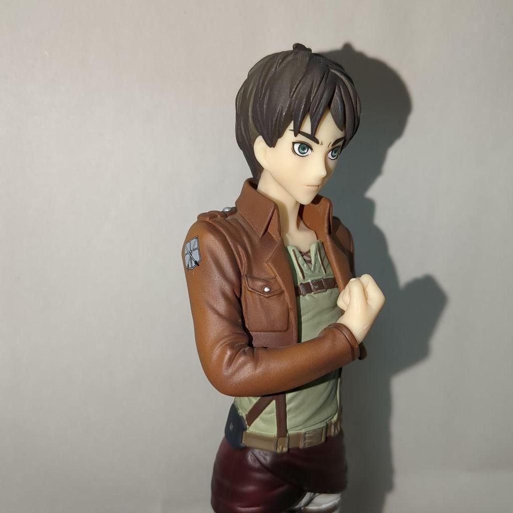 [USED] Attack On Titan Figure Eren Yeager Figure