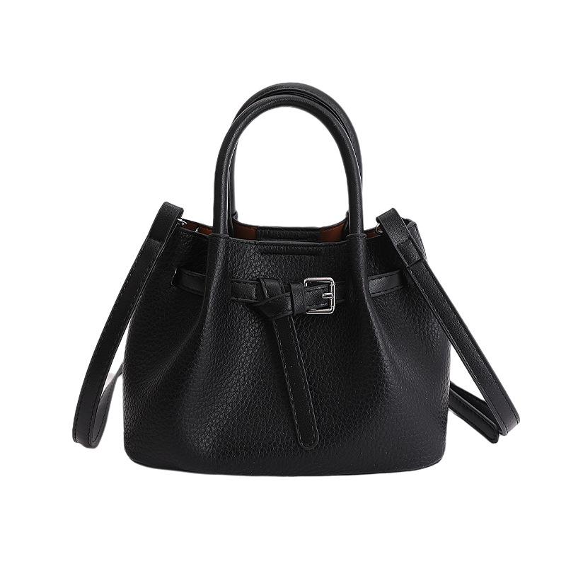 Fashionable and Sophisticated Bag - Simple Business Tote with Shoulder Strap and Stylish Crossbody Design