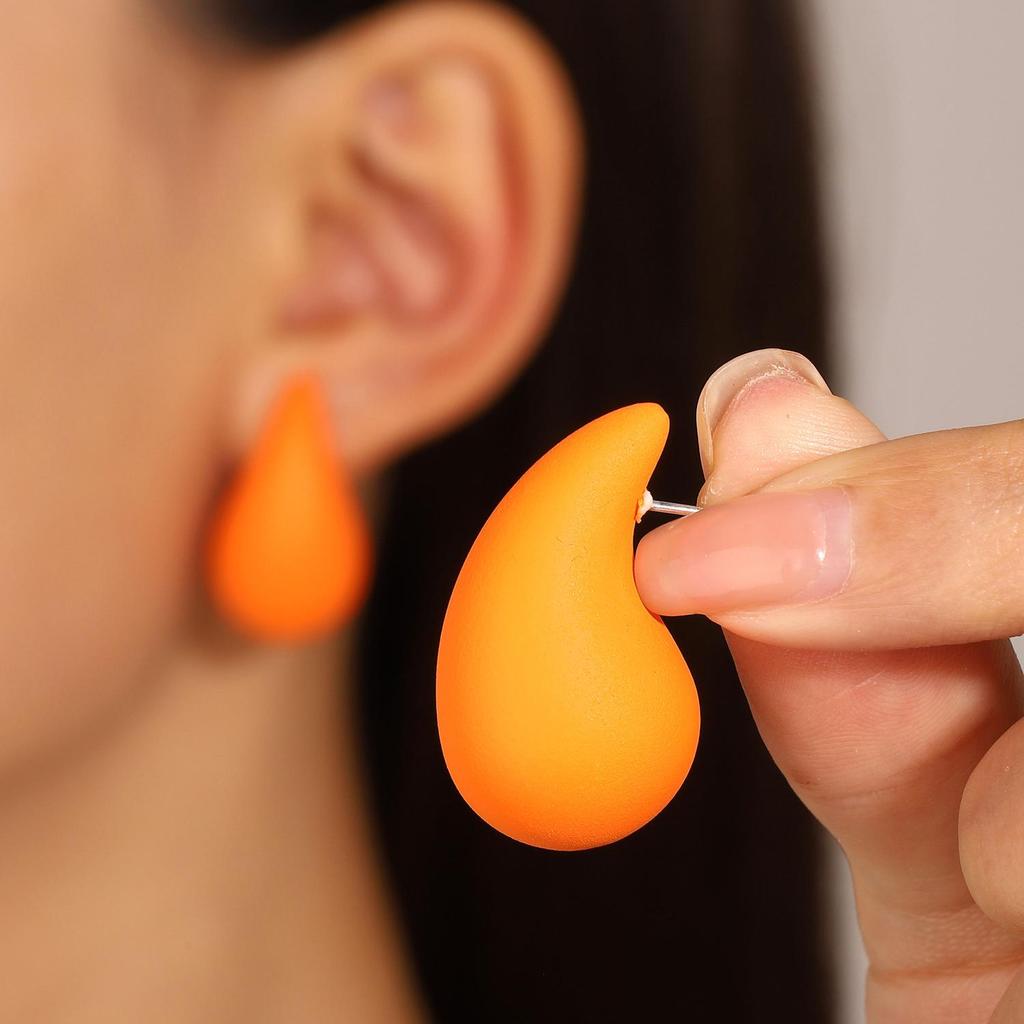 Teardrop Stud Earrings: Versatile European & American Fashion for Women