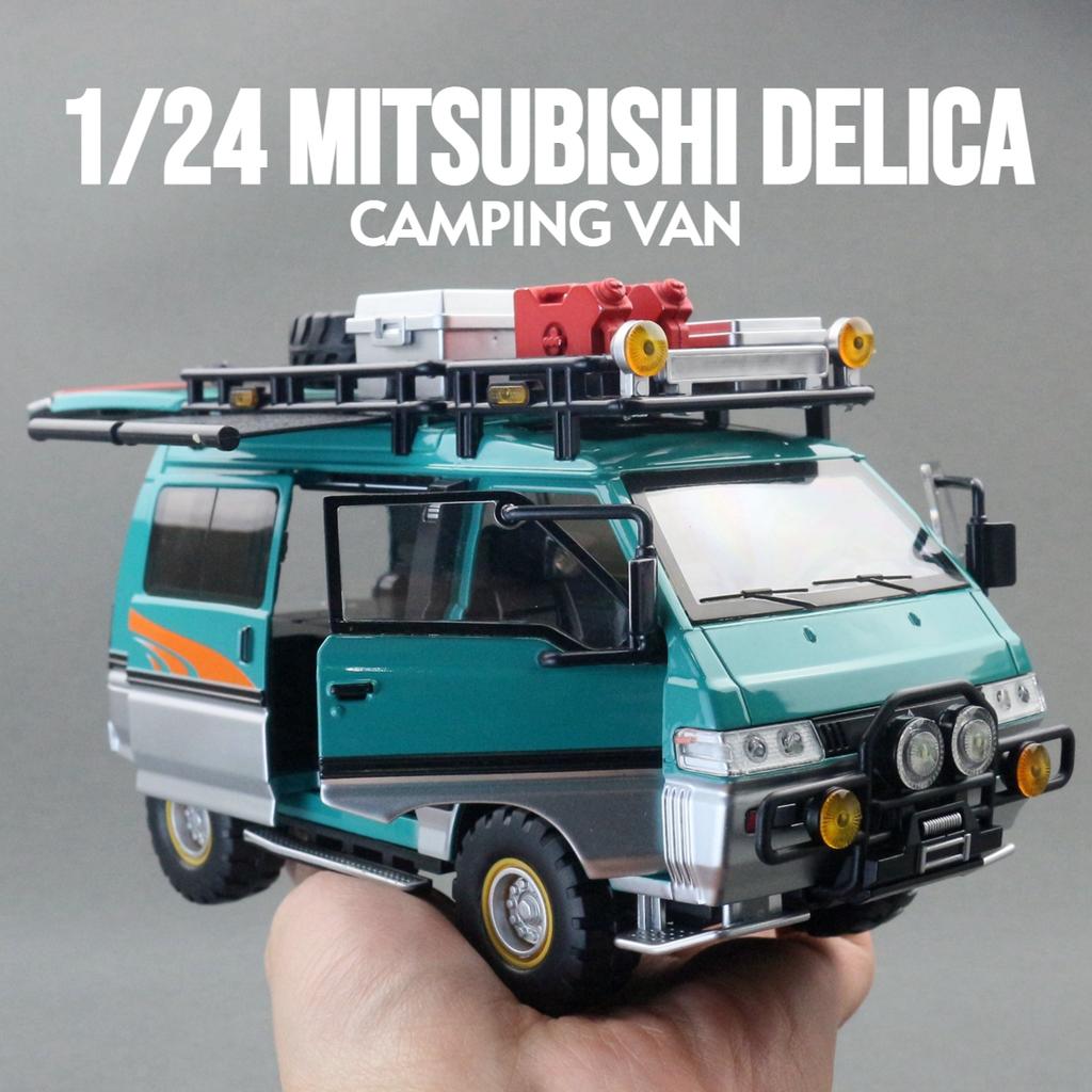 Maßstab 1/24 Mitsubishi Delica Campingvan MPV Spielzeugauto Modell Diecast Fahrzeug Miniatur Rückzugsantrieb Sound & Licht Sammlung Geschenk für Kind