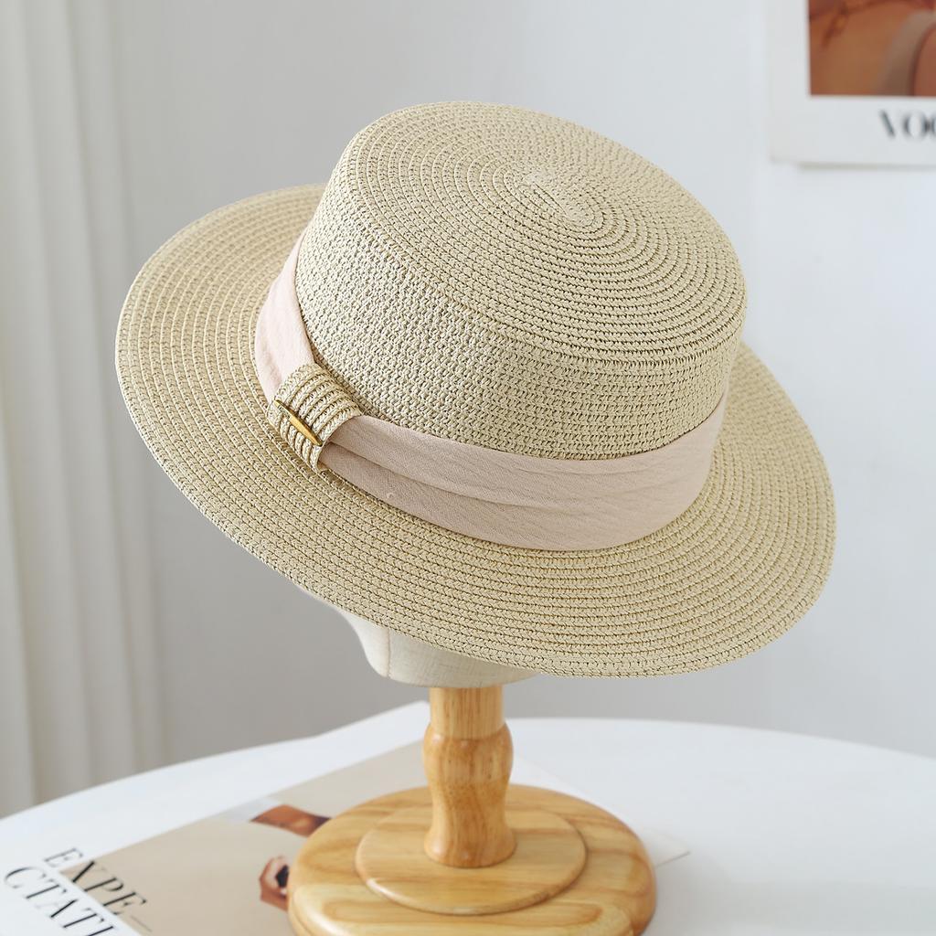 Japanese and Korean top hat Flat top straw hat Women's high-end straw hat, sun protection sun hat Holiday straw hat Seaside beach hat
