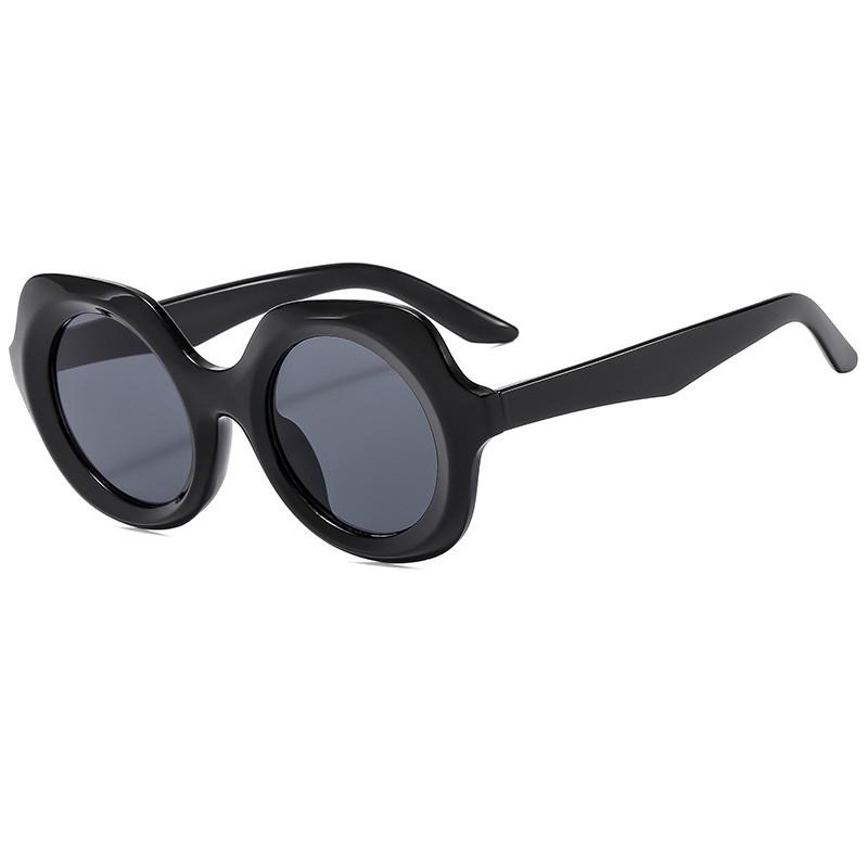 Stylish Oversized Sun Glasses For Women With Antiblue Light Lenses For Daily Wear And Outdoor Fun