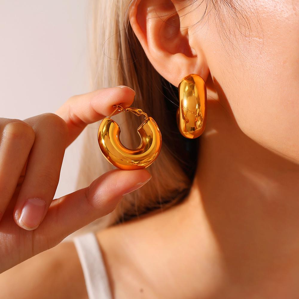 Stylish Geometric Half-Ring Metal Earrings