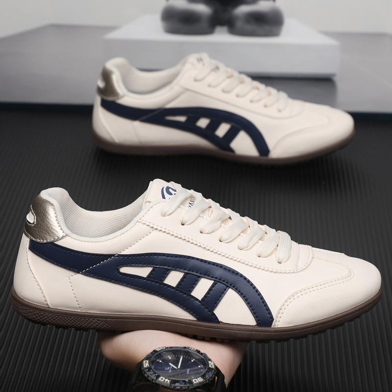 Autumn and winter large size men's shoes casual versatile low-top fashion retro shoes men's sports walking shoes