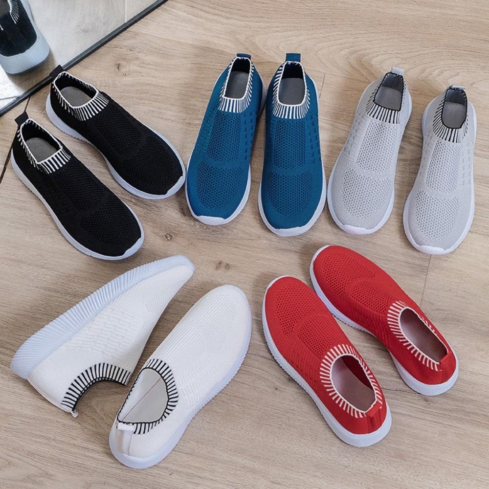 Fashion Women Casual Sneakers Mesh Breathable Round Toe Vulcanized Shoes Casual Comfortable Socks Walking Shoes for Woman