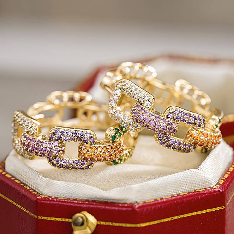 

Huitan Gorgeous Chain Linked Women Hoop Earrings with Multiple Colors CZ Aesthetic Party Anniversary Accessories Trendy Zircon