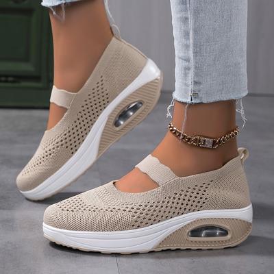 Large Size Fly-woven Women's Shoes Breathable Mesh Lazy Shoes Lightweight Air Cushion Mother Casual Sports Mesh Shoes