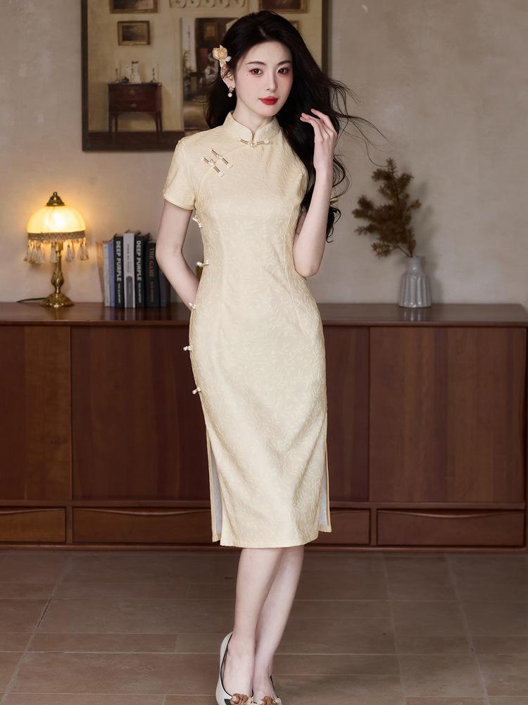Bei Zhi Yun Yellow Retro Short-Sleeved Qipao - 2025 Spring/Summer Collection
