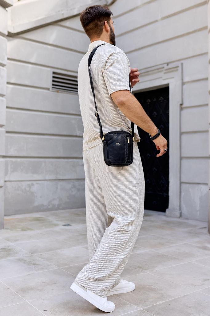 Men's Leather Shoulder Bag - Peterson