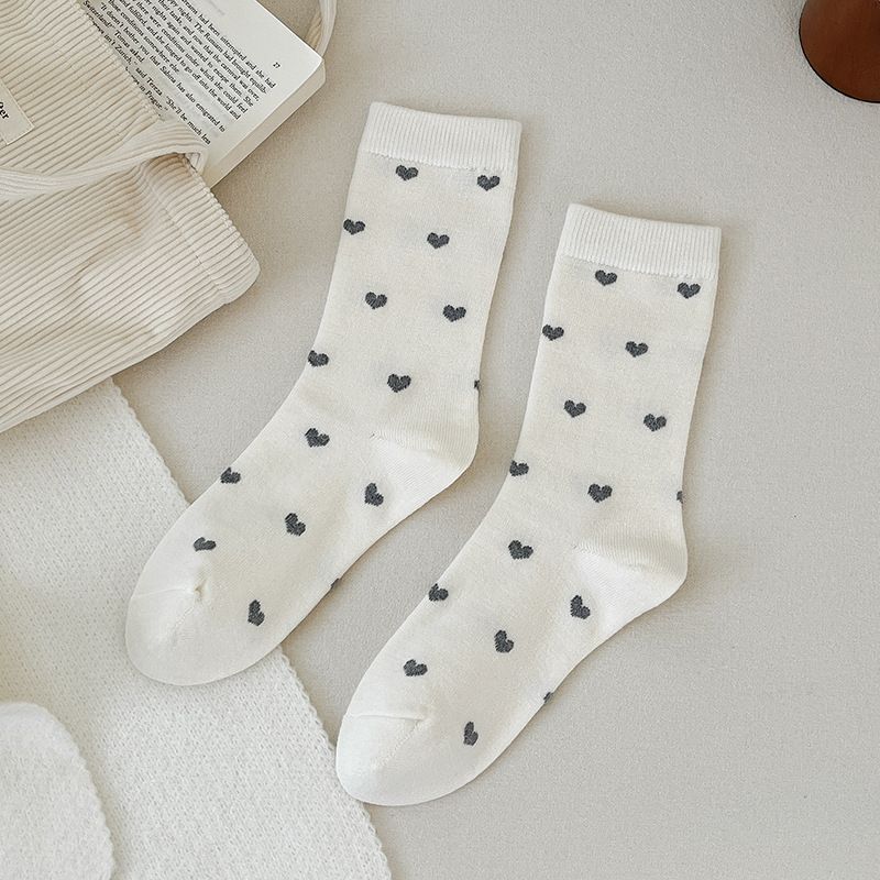 Spring and Autumn Trendy Mid-calf Socks for Girls, Pile Socks, Casual and Versatile Long Socks for Girls