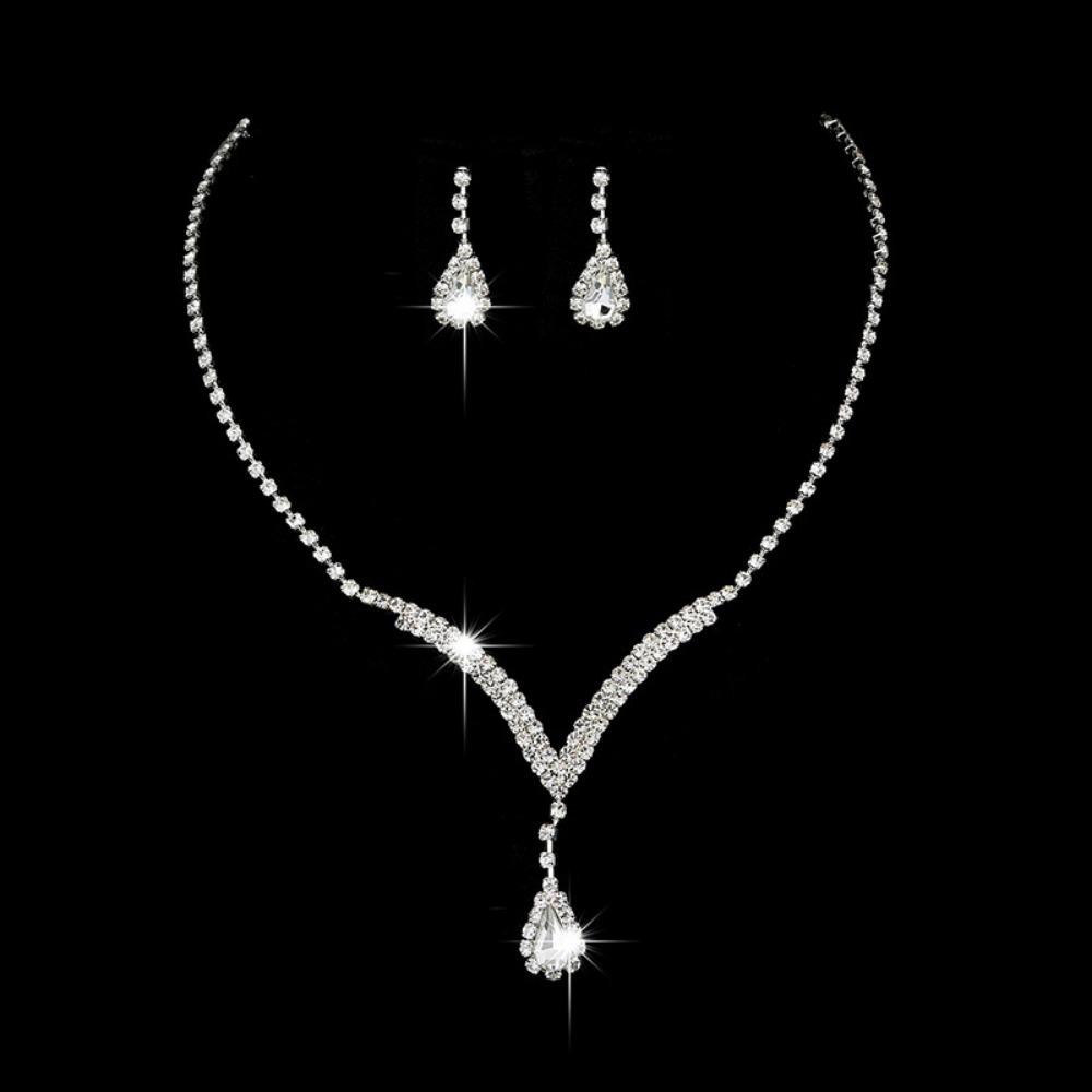 

Girls Jewelry, Flash Diamond Necklace, Earrings, Stud Earrings, Wedding Jewelry Set.