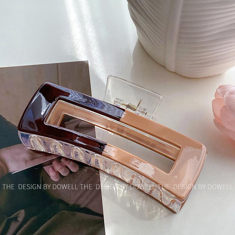 

Korean Style Oversized Hair Claw Clip With Trendy Colorful Design For Women CoffeePink