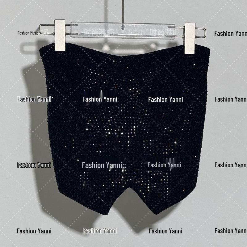 

Костюм Yanni облегающий топ без бретелей и юбка с инкрустацией бриллиантами One Size