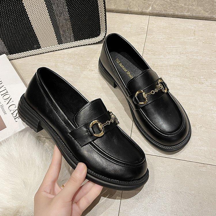 

Черные кожаные туфли на низком каблуке в британском стиле, женские, весна 2025, новые, мягкие кожаные мокасины на мягкой подошве, студенческие женские туфли на плоском каблуке 35 чёрный