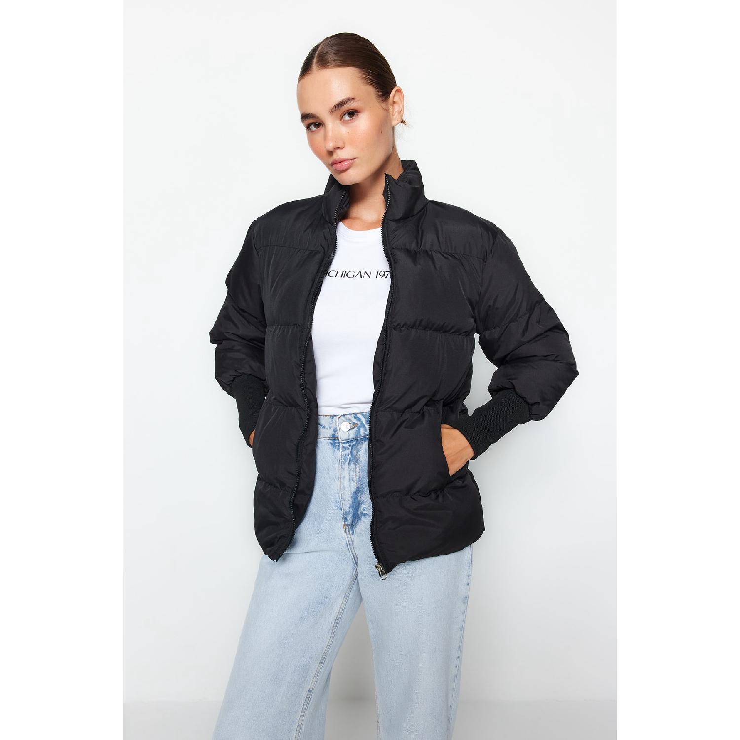 

Black Oversize Ribbed Sleeve Water Repellent Puffer Jacket Twoaw22mo0002