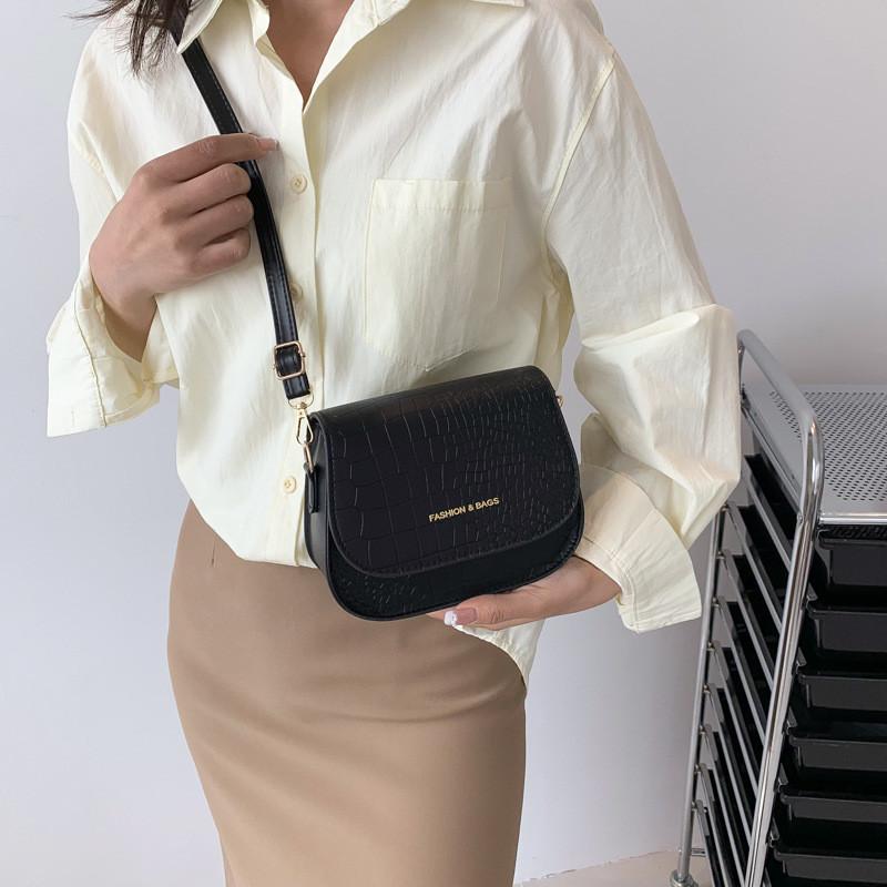Stylish White Saddle Bag For Women Modern Minimalist Shoulder Bag For Daily Use