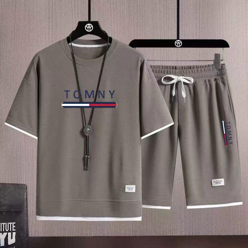 Nuovo set estivo traspirante da uomo a maniche corte e pantaloncini, alla moda, per esterni, spiaggia, casual, completo da uomo 2026