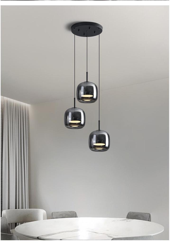 Minimalistische italienische Glas-Pendelleuchte für Nordic Style Bar, Arbeitszimmer oder Schlafzimmer