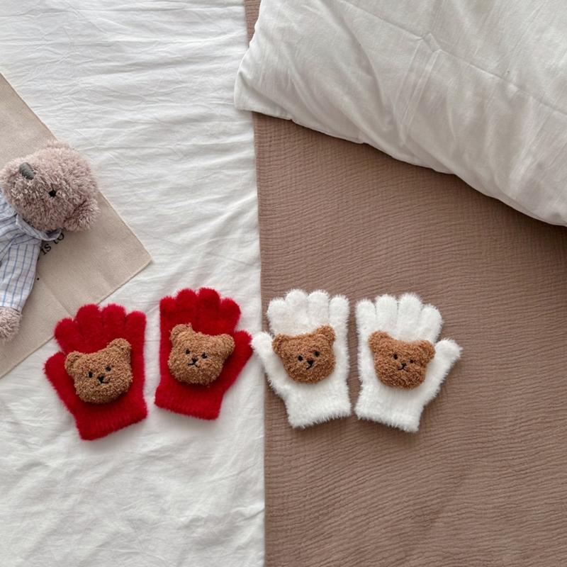 Stylish Fleece Baby Gloves Comfortable Winter Mittens with Lovely Bear Pattern Elastic Handwear Suiatble for Children