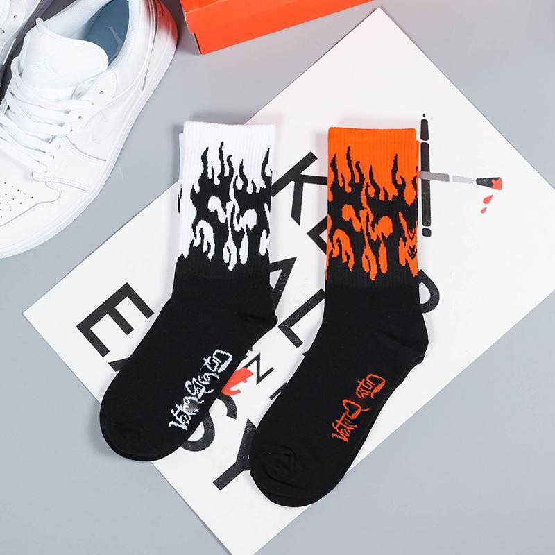 1 Pair Women Fashion Hip Hop Skateboard Long Socks Creative Fun Colorful Flame Printed Sox Unisex Street Couple Socks Wholesale