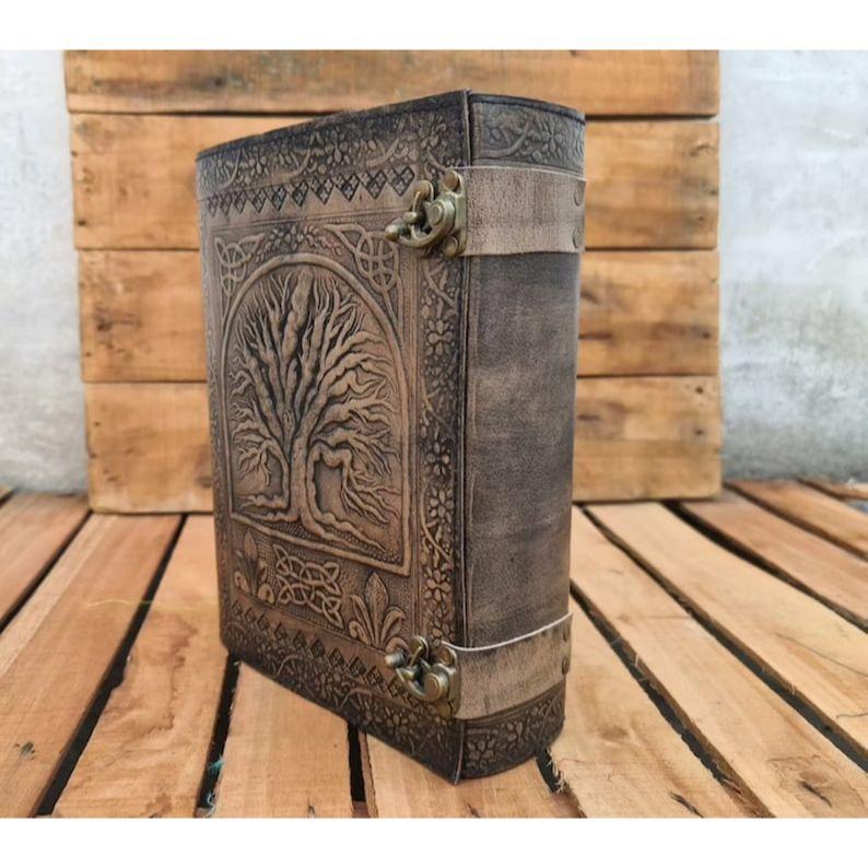 600 Pages Large Tree of life Fat Leather Journal, Leather Grimoire, Writing Leather Diary, Dream journal Gift for him gift for her
