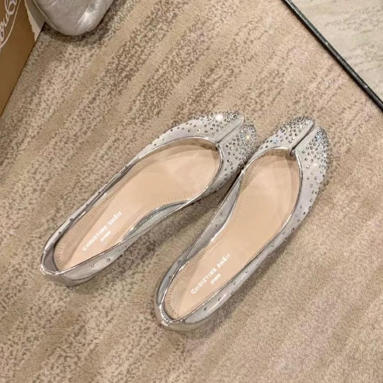 2025 summer new~ mesh rhinestone one-pedal flat-soled split-toed single shoes women's pig's trotters