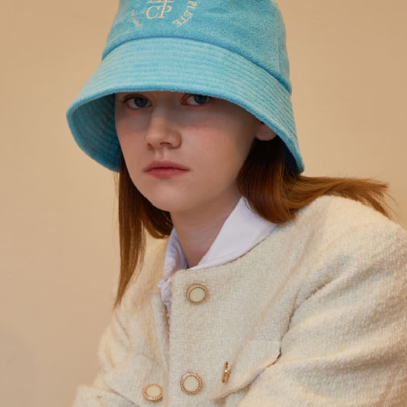 

ALLINCOMPLETE Round Logo Terry Bucket Hat (4 Colors) Sky Blue