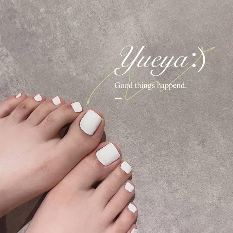 White Frosted Whitening Wearable Toe Nail Art Stickers