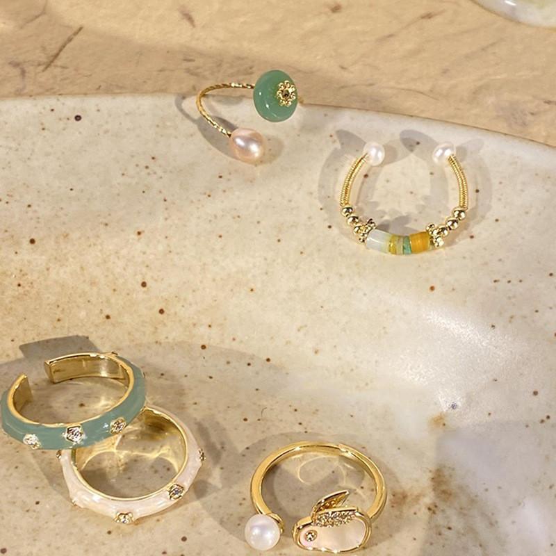 Fresh Style Chic Rabbit Ring For Women Featuring Geometric Design And Luxurious Feel