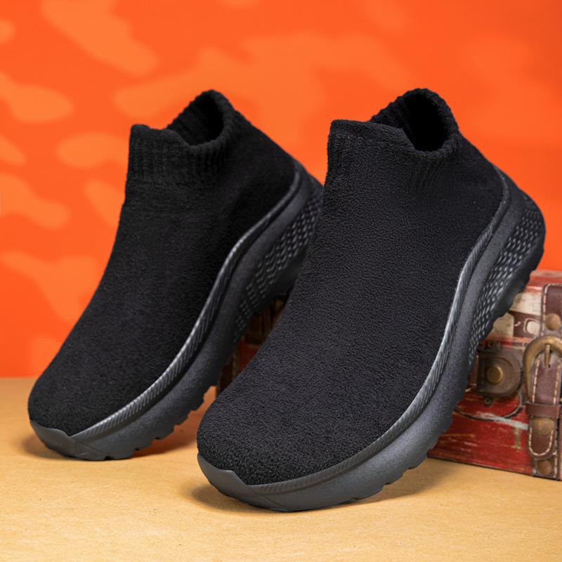 

Зимние новые хлопковые ботинки большого размера мужские бархатные теплые домашние хлопковые тапочки мужские с мягкой подошвой повседневные ботинки женские 46 чёрный