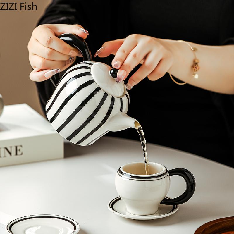 Black and White Striped Mugs Porcelain Cup&saucer Teapot Set Coffee Mug Dining Table Afternoon Tea Teacup Fruits Juice Cup