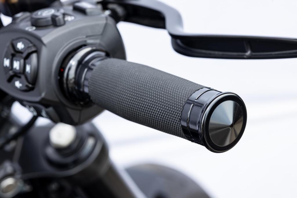 Kijima HD-04798 Bike Grip, Metra, Left and Right Set, Sportster S ('21-)/Nightstar ('22-)