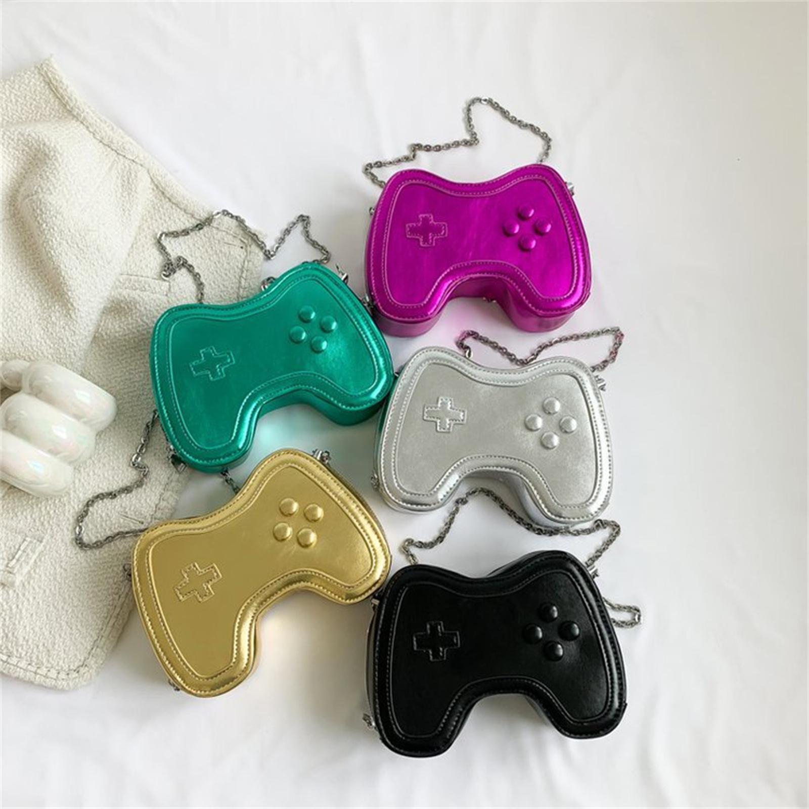 Модная сумка через плечо в форме геймпада — фото 7