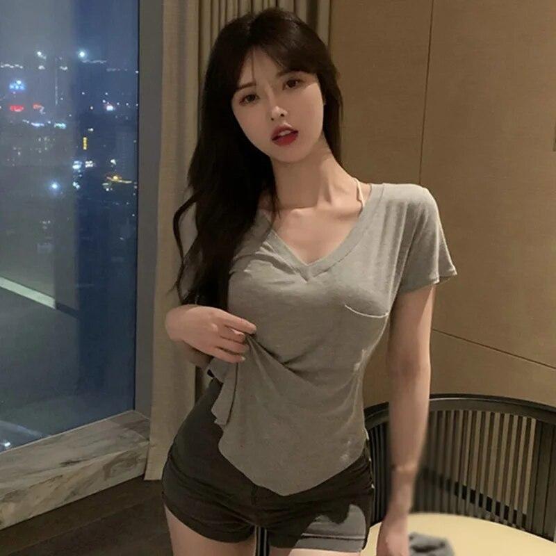 Women's V-neck Short Sleeve Women's Solid Color V-neck Top