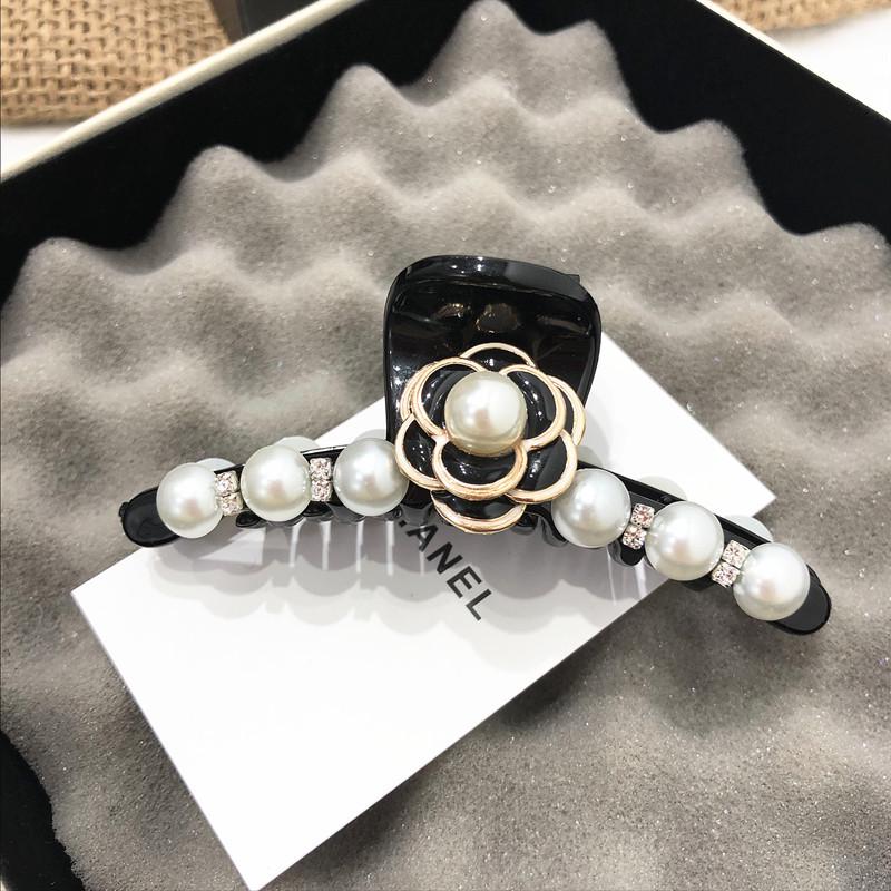 

Корейская заколка-краб для волос с жемчугом камелии для хвостиков