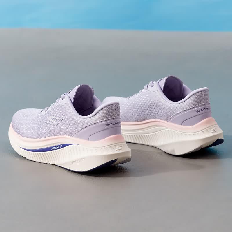 Skechers Women's 125581-LAV Lifestyle Walking Shoes